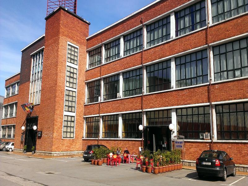 Oyo Hotel Parque Empresarial Avilés Exterior foto
